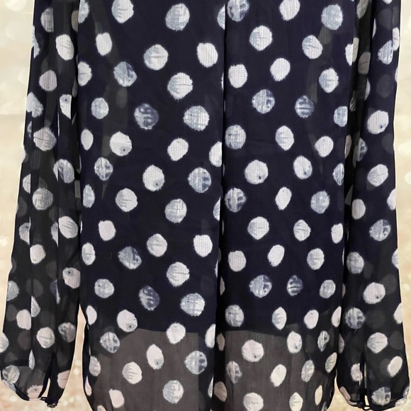 Coldwater Creek M Black‎ Sheath Blouse with Key Hole Long Sleeve - Picture 4 of 7